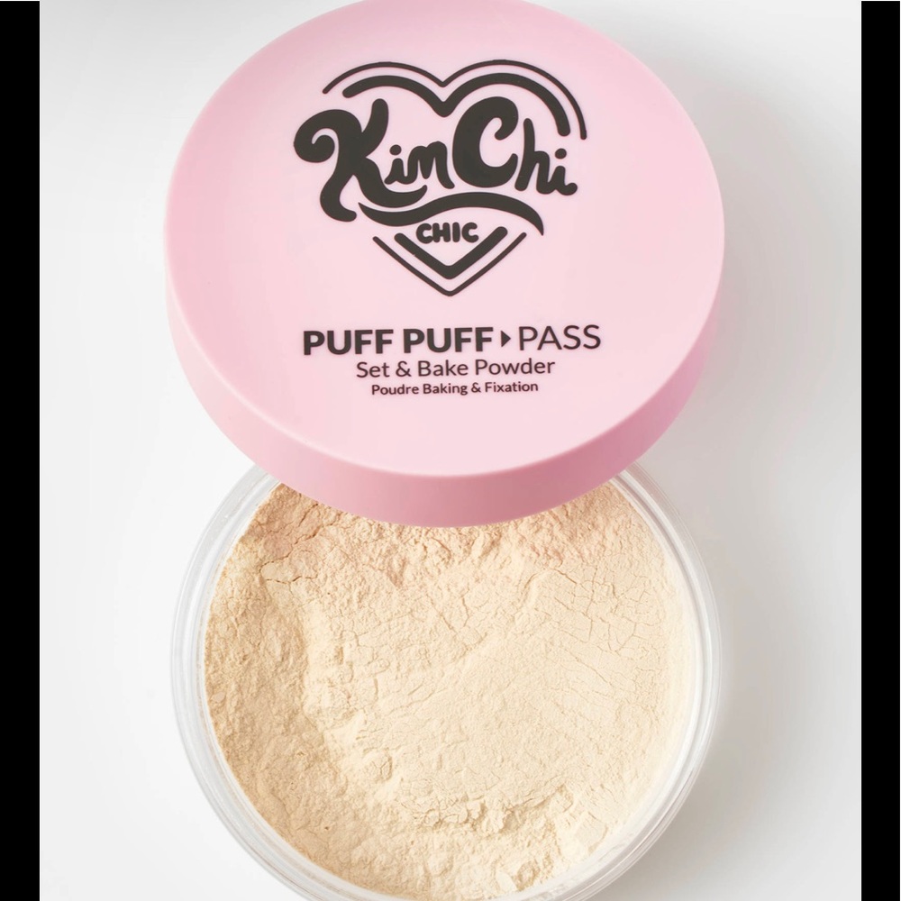 Kimchi Chic Puff Puff Pass Set & Bake Translucent Setting Powder PPP03 - Picture 6 of 8